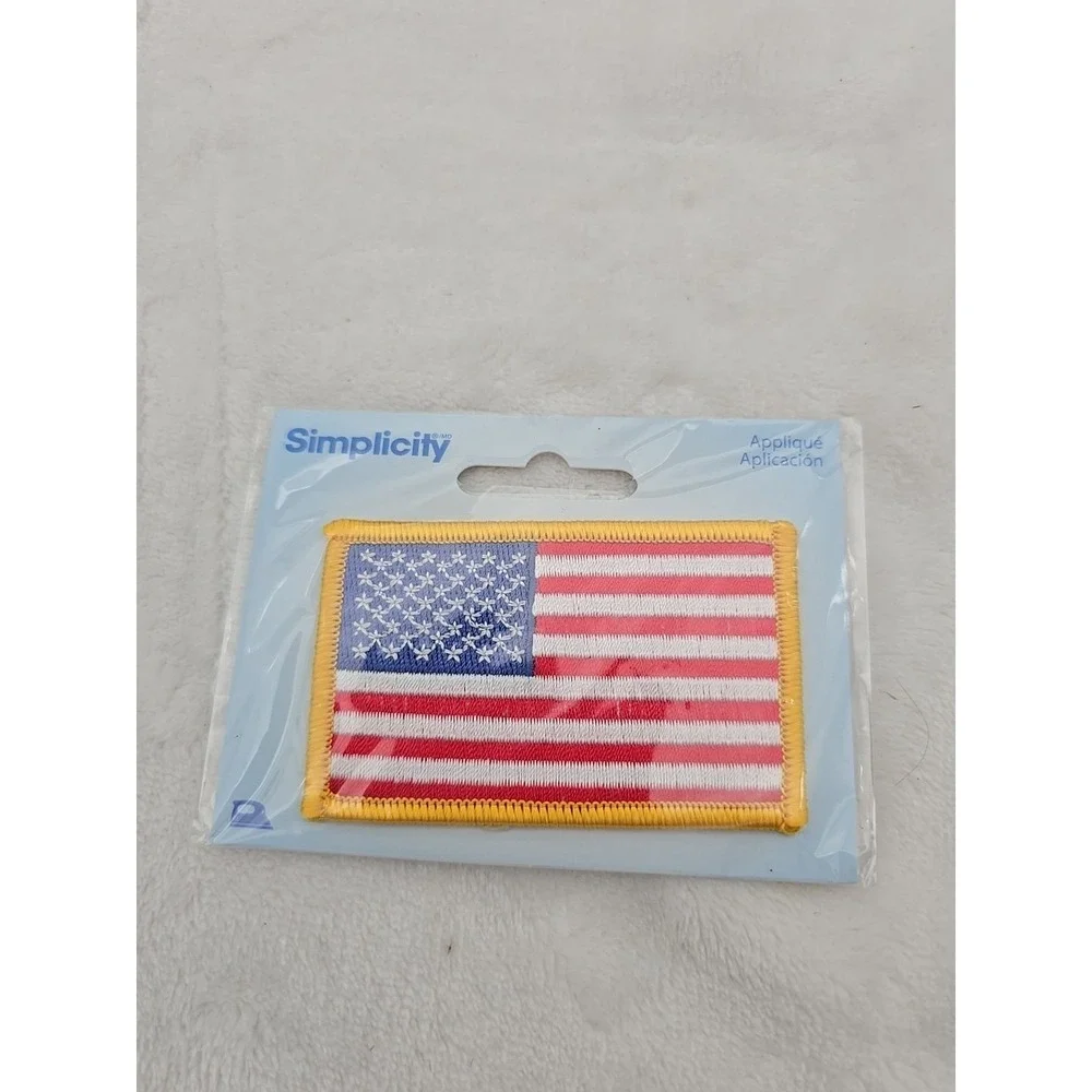 FLAG  ‎ Iron On Embroidered Applique USA   SIMPLICITY NEW!